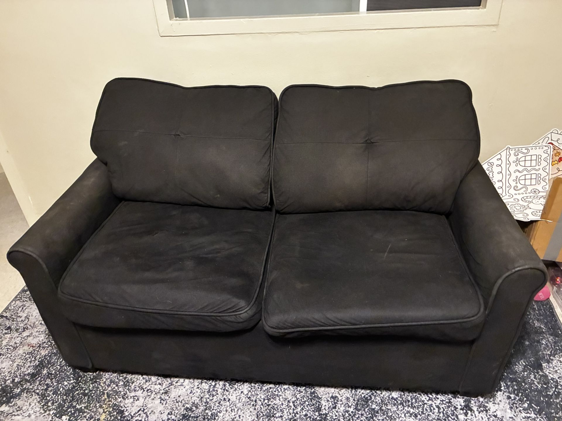 Black Pull Out Couch 