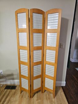 Trifold Picture Frame