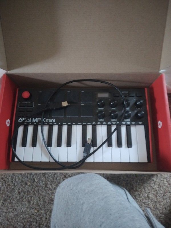 Akai Mpk Mini Midi Controller