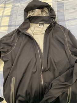 Tiger Woods Platinum Nike Rain Jacket 2xl