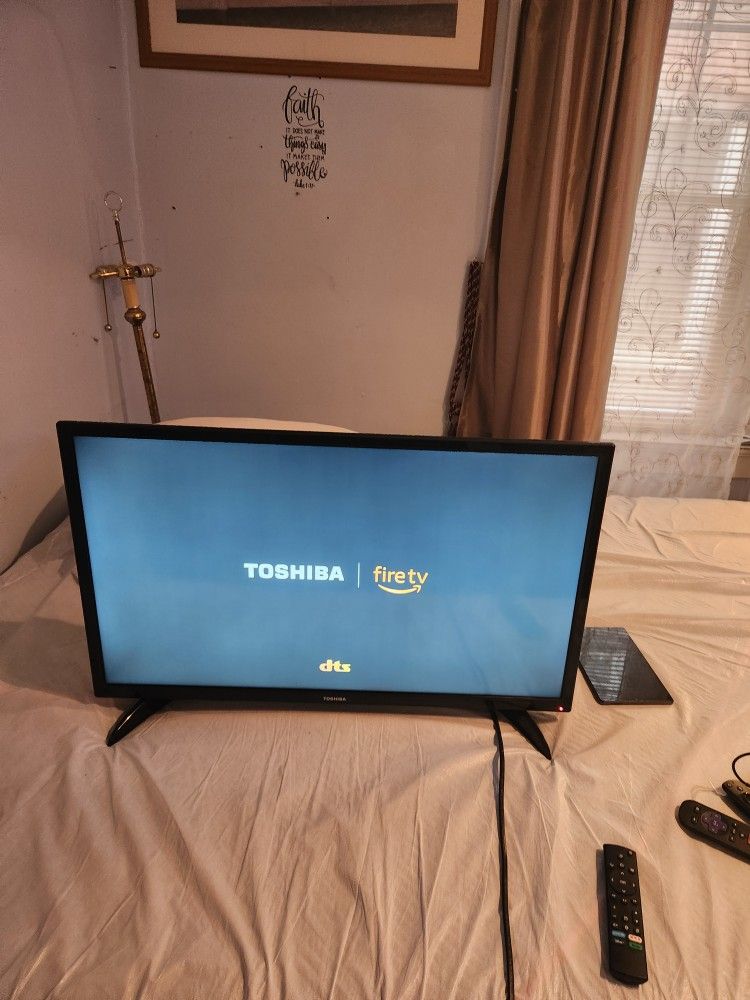 Toshiba Smart Amazon TV 32in