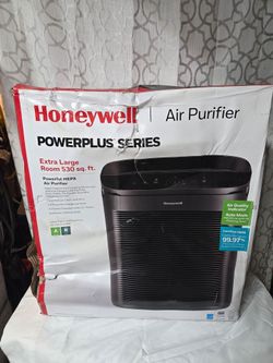 Honeywell XL HEPA Digital Touch Air Purifier New (Price Is Firm)