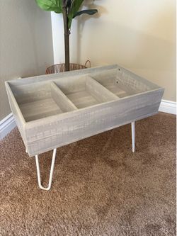 Montessori Toddler Bookcase