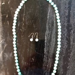 jade necklace • earrings 