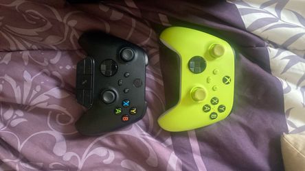 Xbox controllers