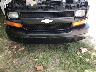 Great box truck aluminum liftgate v8 auto $6500