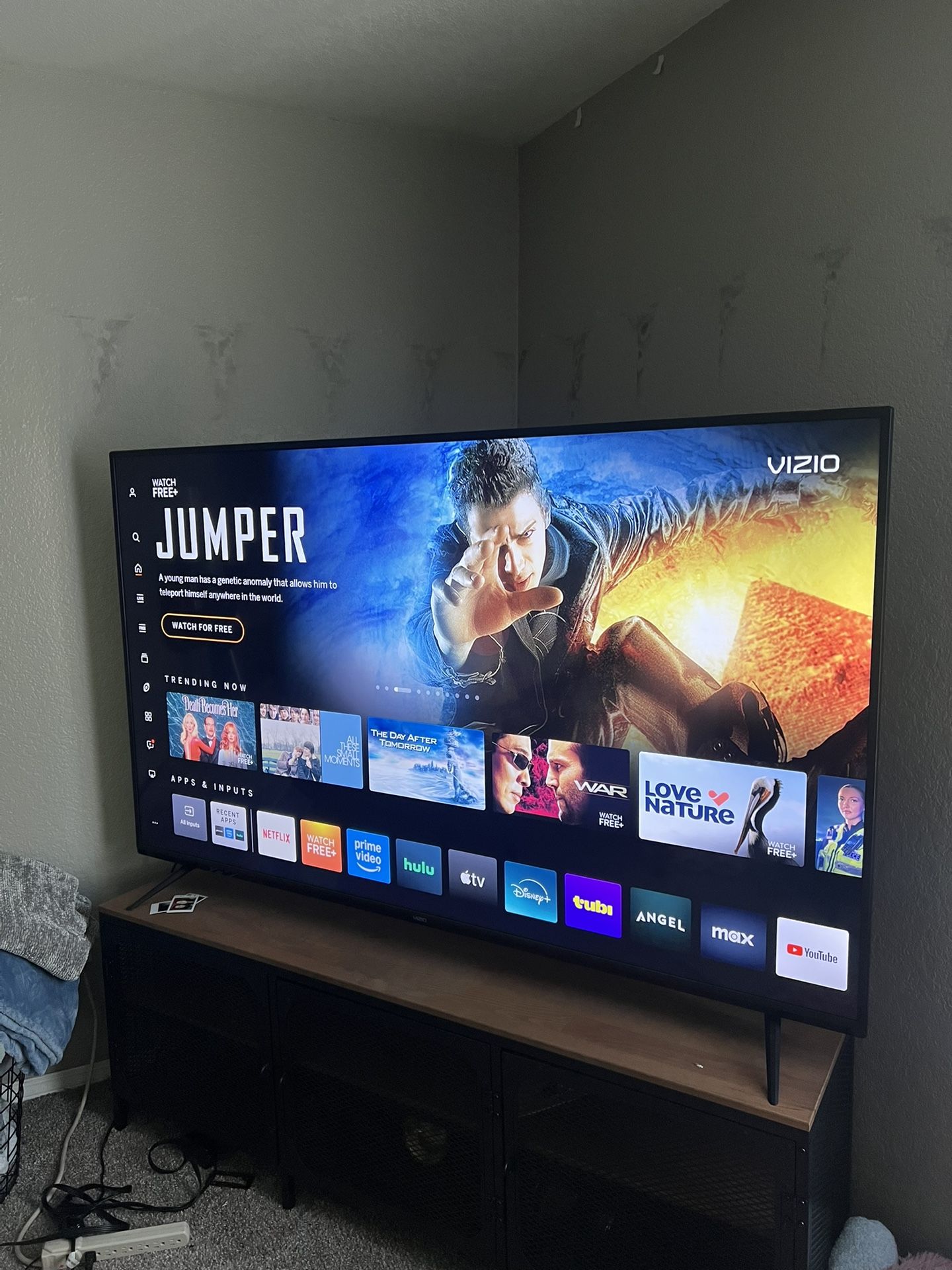 70in Smart Tv