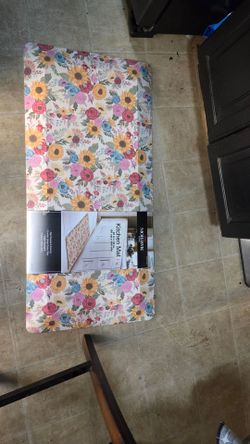 Mohawk Home, 20" x 42" Kitchen Padded Cushioned Standing Mat, Bouquet,  New