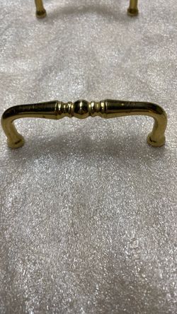 Cabinet Hardware