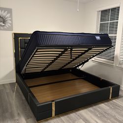 New in Box Golden Luxury Bed $10DOWN