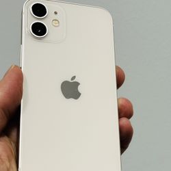 Unlocked iPhone 12 Mini - 128GB - Desbloqueado 