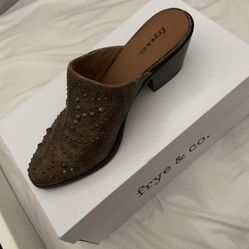Frye Mule Size 8M Brown Phoenix 