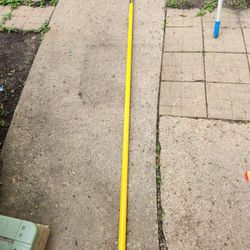 Extension pole 8-16.