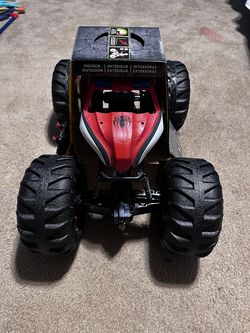 Spiderman Monster Jam Mega truck