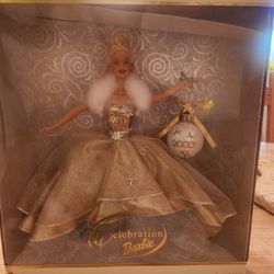 Holiday Barbie 2000