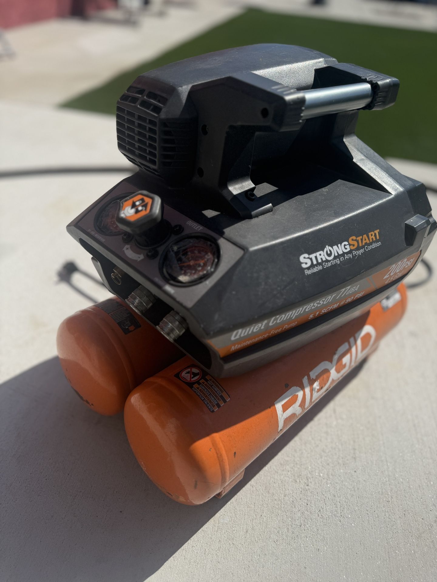 Ridgid 4.5 Gallon Air Compressor