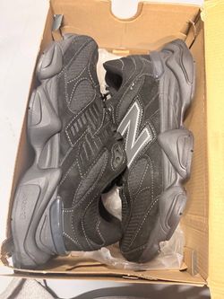 New Balance 9060 Black Sneakers