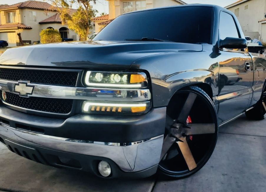 CHEVY TAHOE/SILVERADO LED RAMJET4X4 HEADLIGHTS NEW!