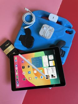 Apple IPad 6th Generation (9.7” Retina / Touch ID) 32GB with kids protective case, Pen & Accessories 