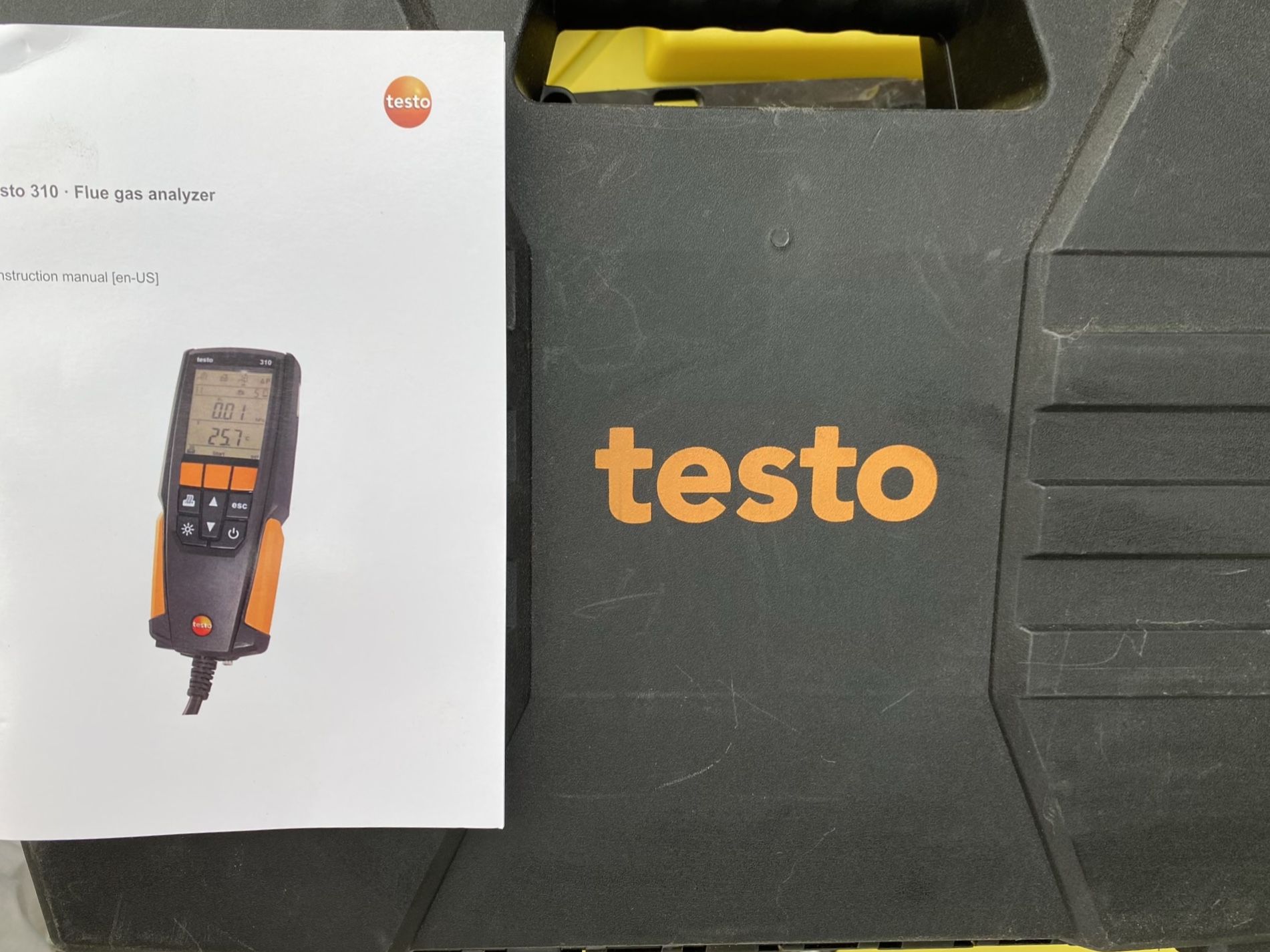 Testo 310 flue gas analyzer