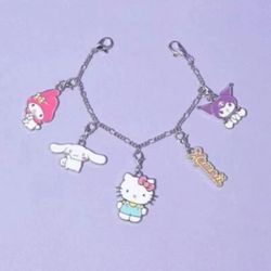 Hello Kitty sanrio charm set