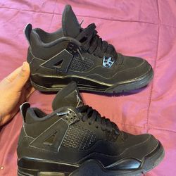 Black cat  Jordan 4s