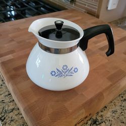 Corning Ware 6 cup teapot