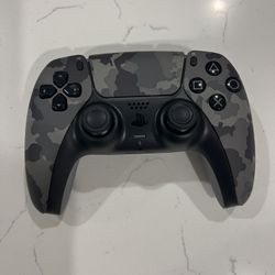 Sony PS5 DualSense Wireless Controller - Grey Camouflage