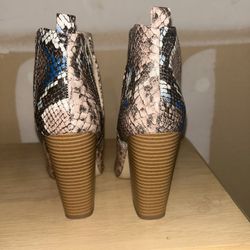 Blush boots (booties)