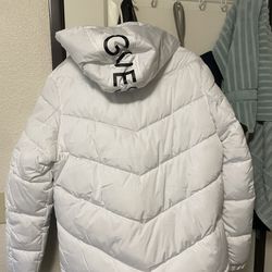 Guess White Puffer Jacket 