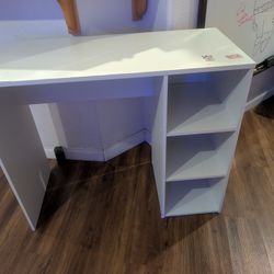 Free Kids Desk 
