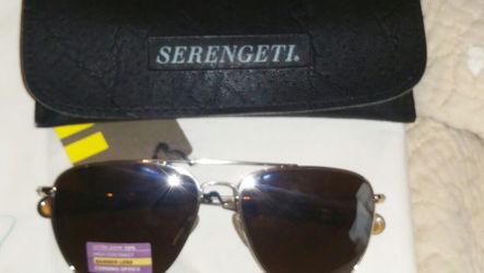 Vintage Never worn Serengeti sunglasses