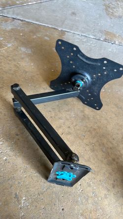 Articulating Monitor Wall Mount Arm