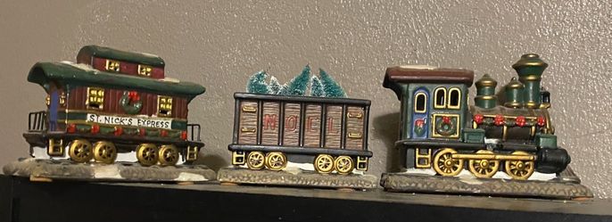St. Nick's Express Christmas Train Figurine Set