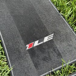 Camaro SS 1LE floor matts - like new
