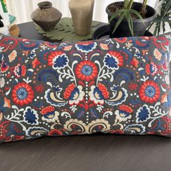 IKEA RÖDARV Embroidered Decorative Pillow - Like New / Vintage Style
