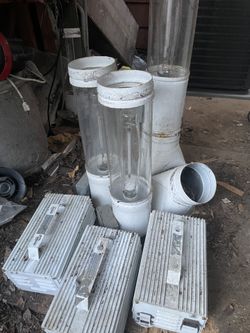Vented Light Tubes For Vertical Growing