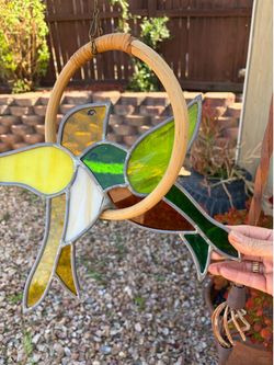 Hanging stainglass