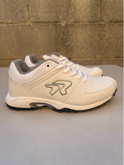 Softball Ringor pitching toe turf shoes womens size 8