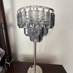  Elegant Crystal Accent Table Lamp  Set Of 2 $50✨
