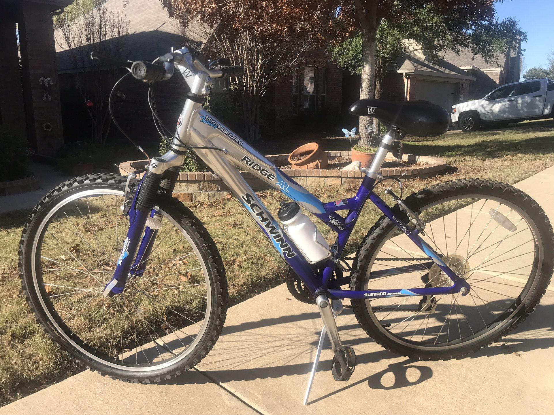 Schwinn ridge al bike hotsell