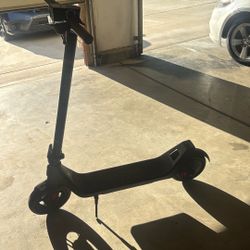 Phantom Electric Scooter 
