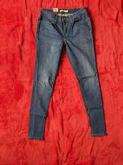 Levi’s 535