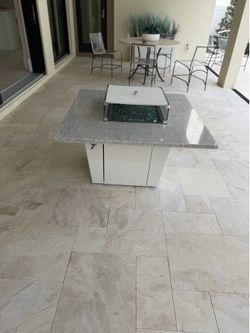 Propane, glass, fire pit, coffee table
