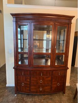 China cabinet