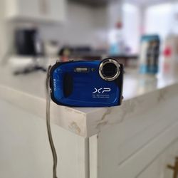 Fujifilm FinePix XP60 16.4MP Digital Camera, w/ Battery, Charger & 128gb Sd Card