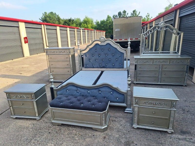 King Bedroom Set