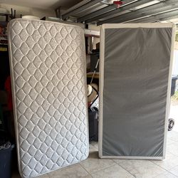 Twin Mattress Set