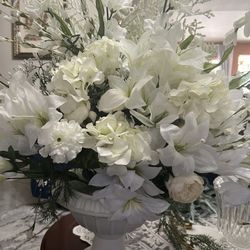 Two Big Pot Wedding Flowers, Flower Arrangement