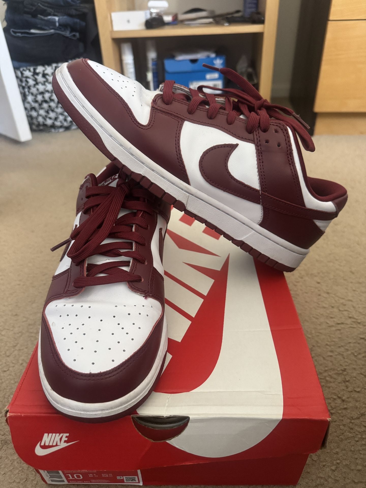 Nike Dunk Low Team Red